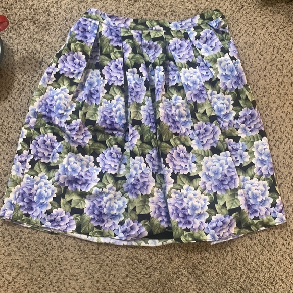 pleated floral midi skirt size 2x - Picture 1 of 3